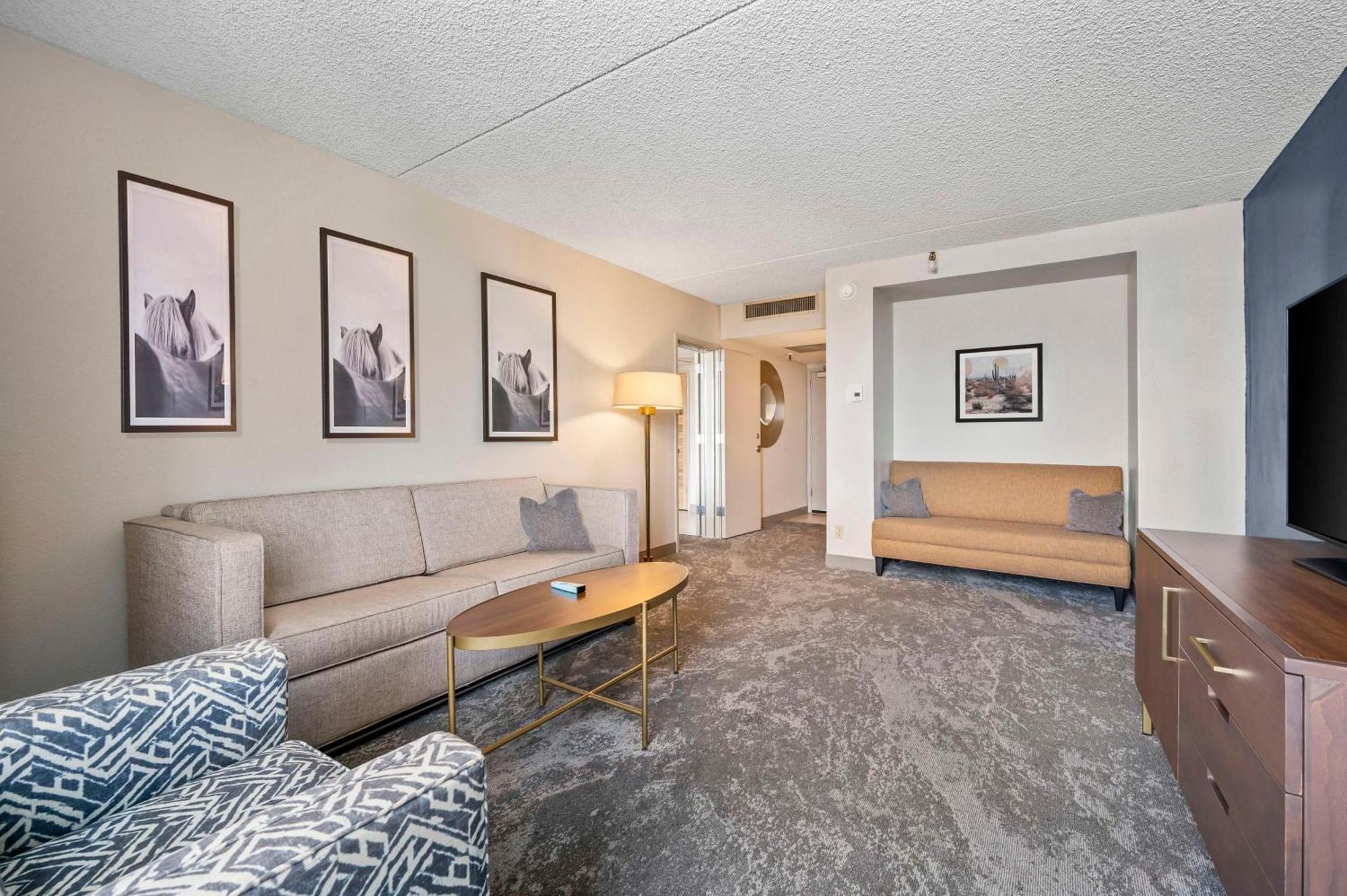 Doubletree By Hilton Tucson-Reid Park Ξενοδοχείο Εξωτερικό φωτογραφία