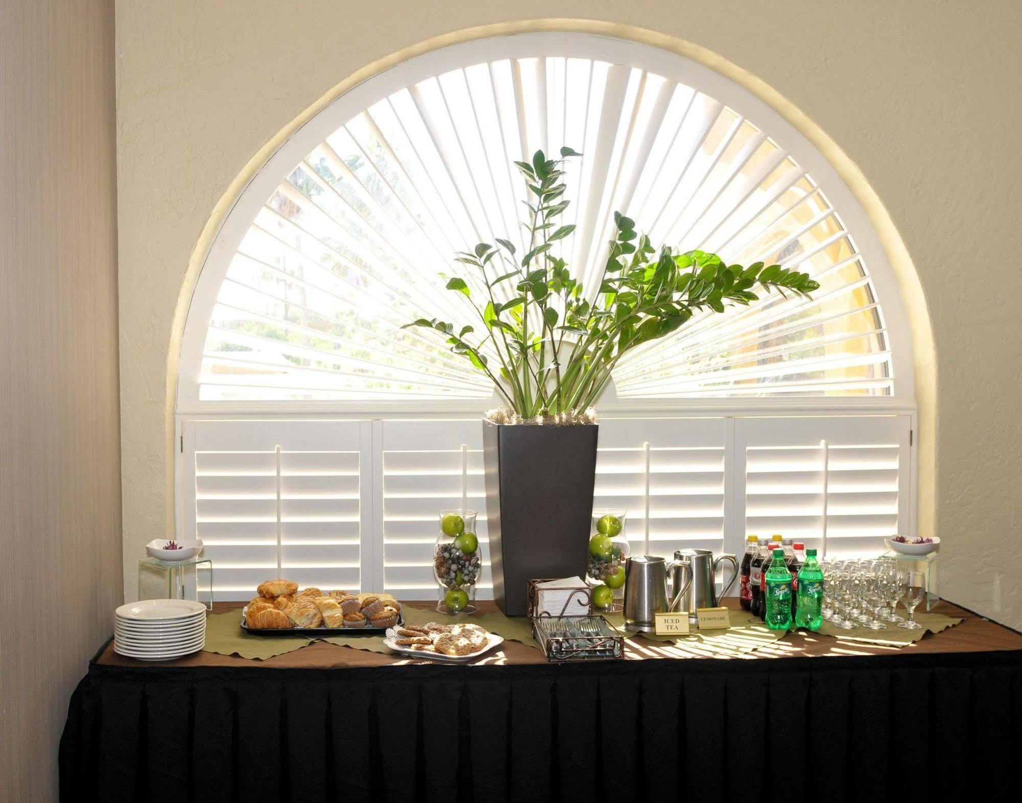 Doubletree By Hilton Tucson-Reid Park Ξενοδοχείο Εστιατόριο φωτογραφία